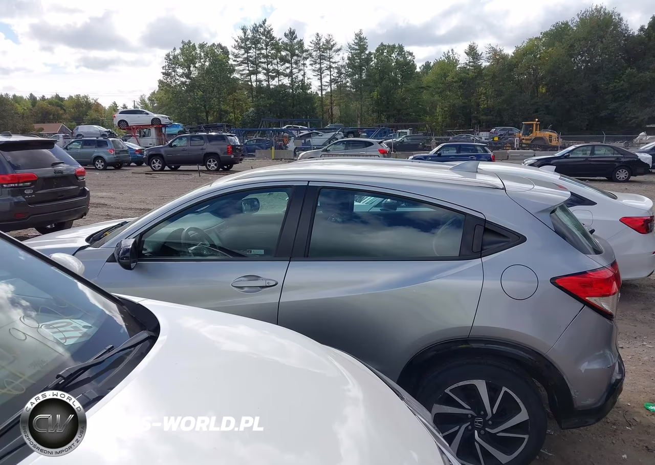2019 Honda Hr-V Sport VIN:3CZRU6H10KG702954 - 14