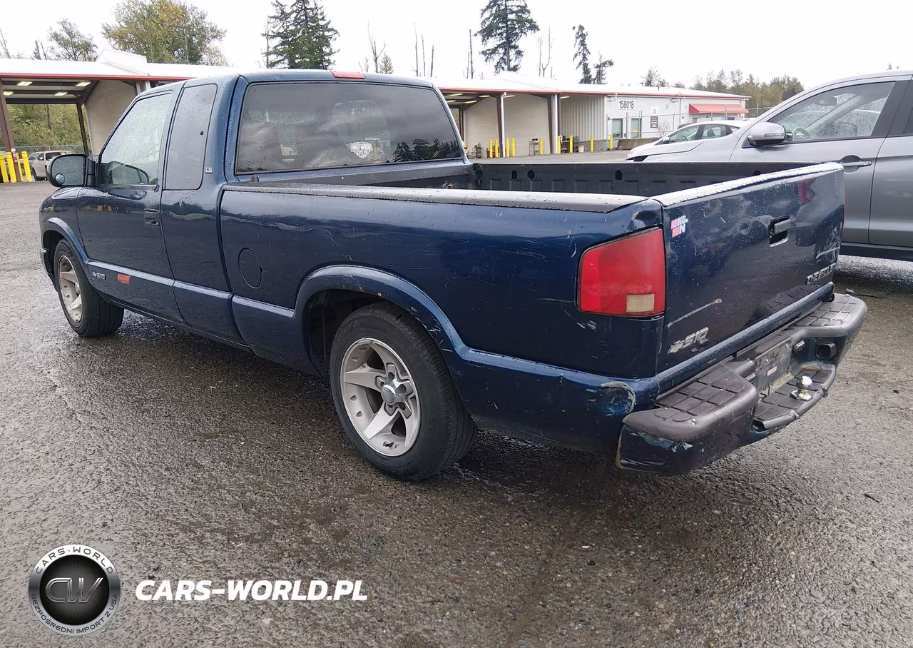 2001 Chevrolet S-10 Ls VIN:1GCCS195218116041 - 3
