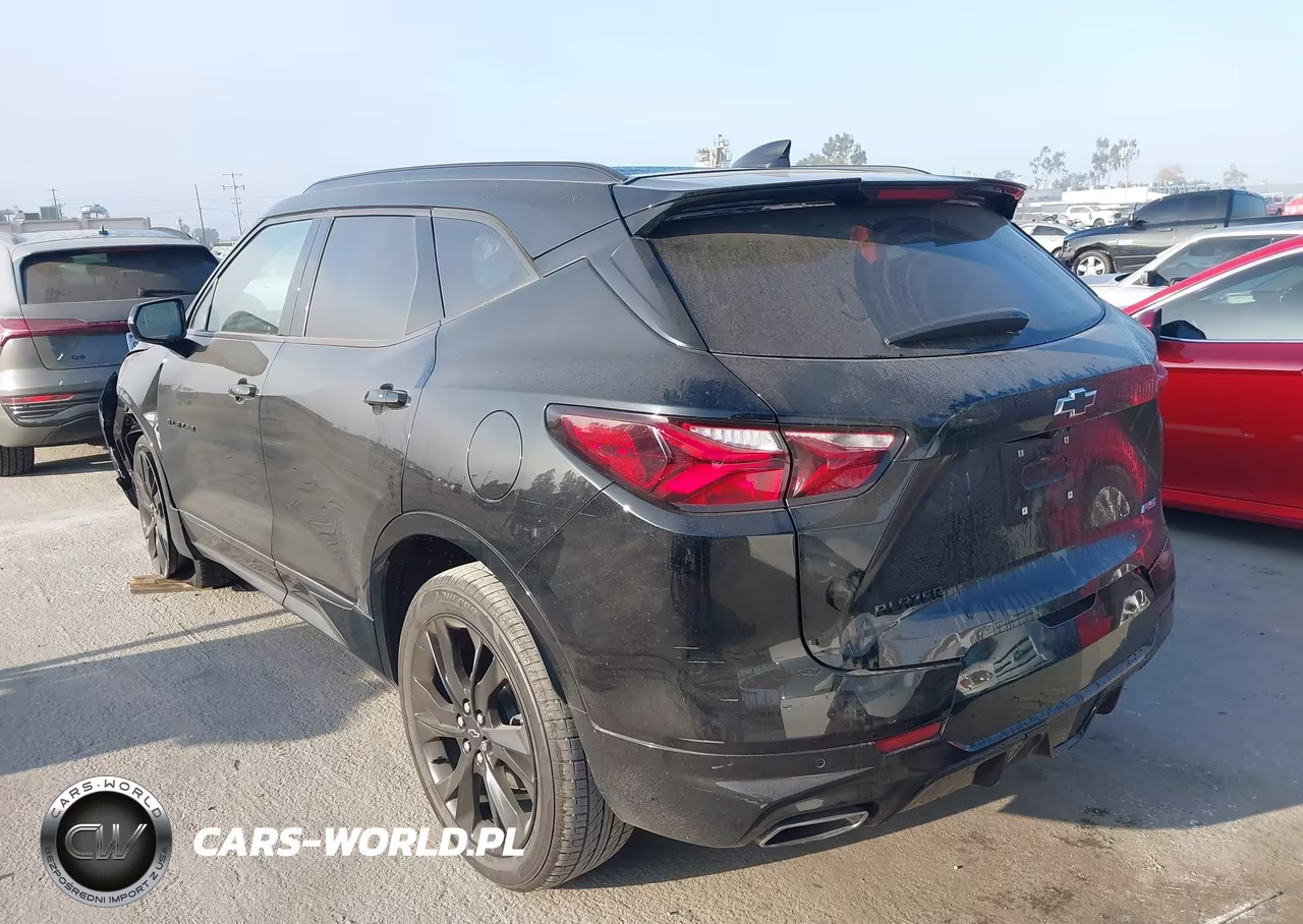 2021 Chevrolet Blazer Fwd Rs VIN:3GNKBERS7MS573522 - 3