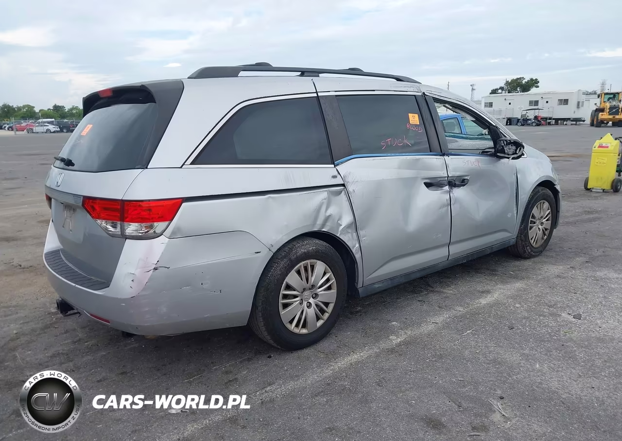 2014 Honda Odyssey Lx VIN:5FNRL5H24EB081899 - 4