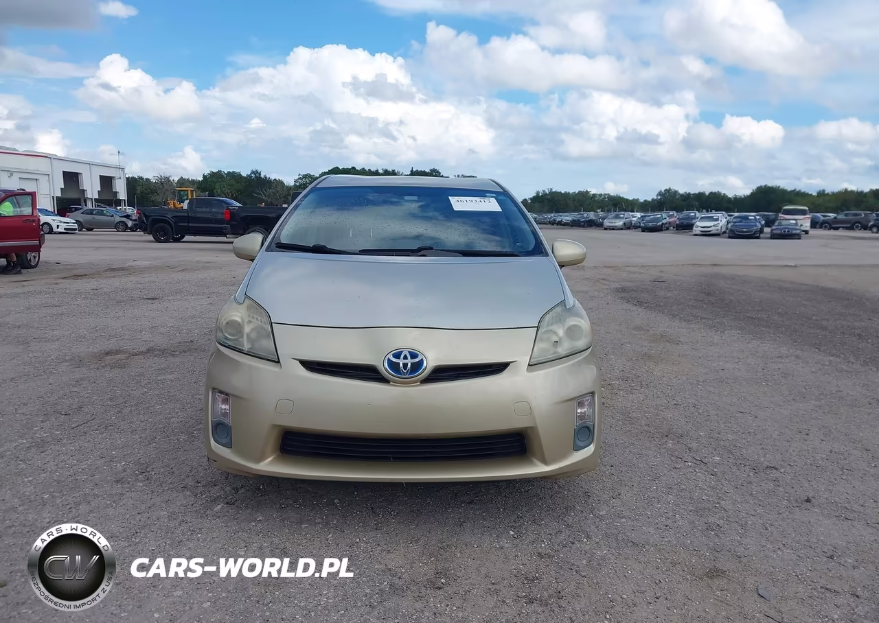 2011 Toyota Prius Two VIN:JTDKN3DU0B0249880 - 12