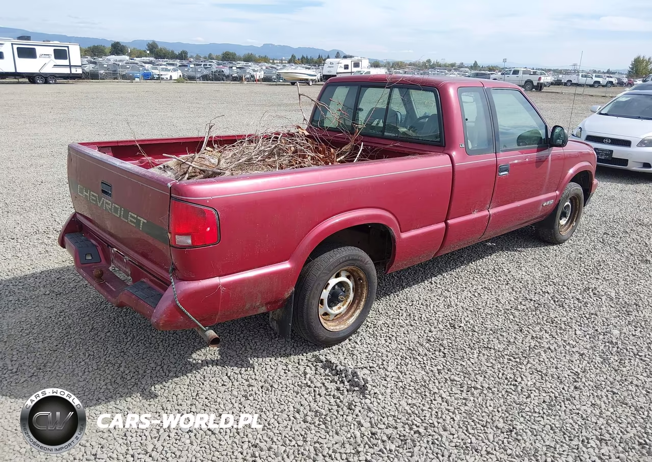 1994 Chevrolet S Truck S10 VIN:1GCCS19ZXR8218542 - 4