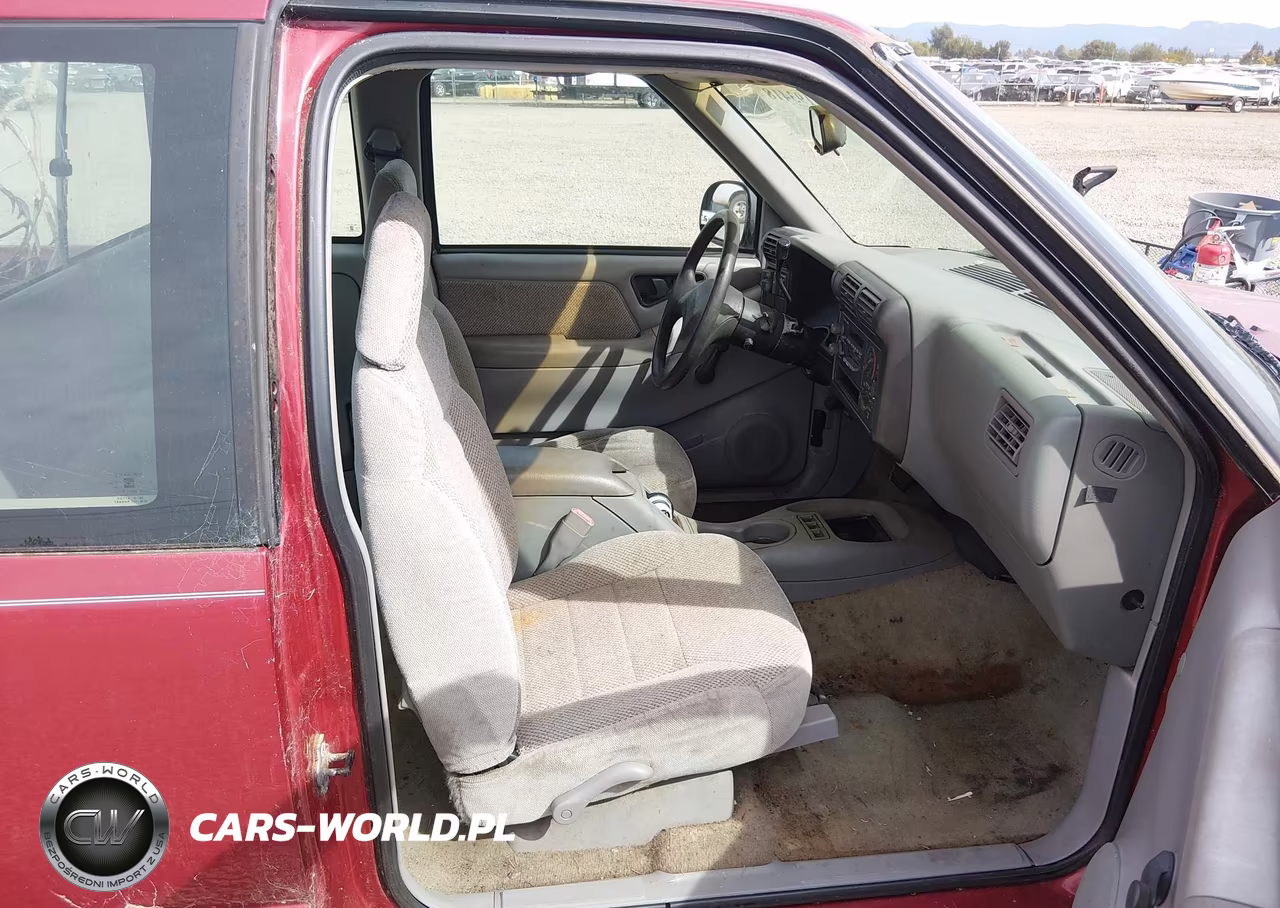 1994 Chevrolet S Truck S10 VIN:1GCCS19ZXR8218542 - 5