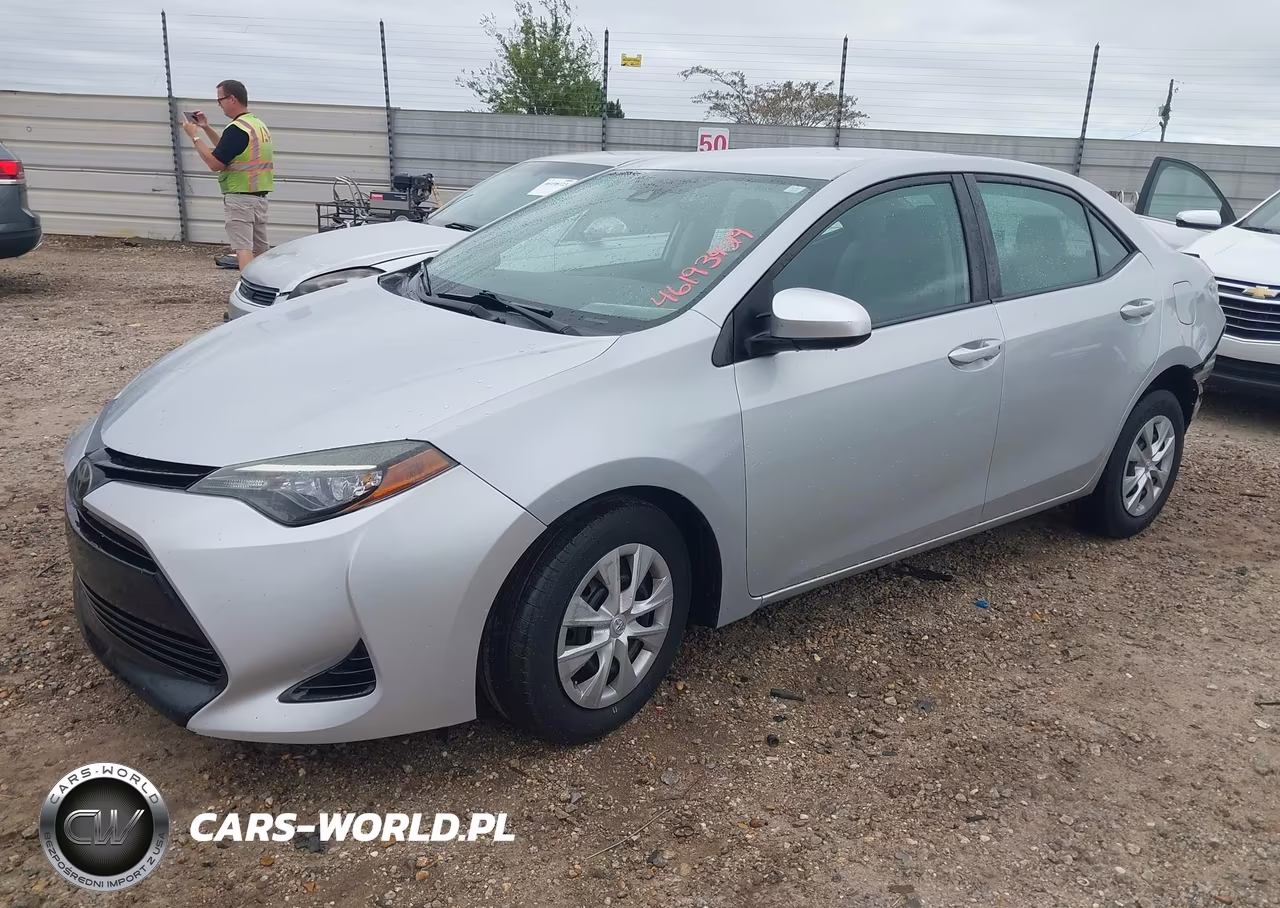 2017 Toyota Corolla L VIN:2T1BURHE9HC783984 - 2