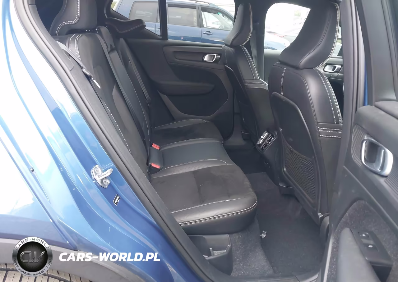2021 Volvo Xc40 T5 R-Design VIN:YV4162UMXM2405608 - 8