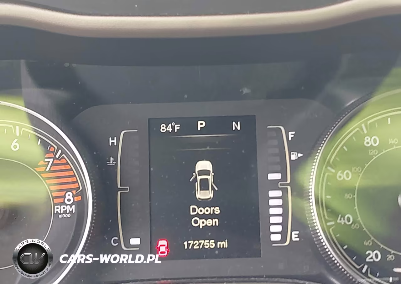 2016 Jeep Cherokee Latitude VIN:1C4PJLCS7GW247369 - 15