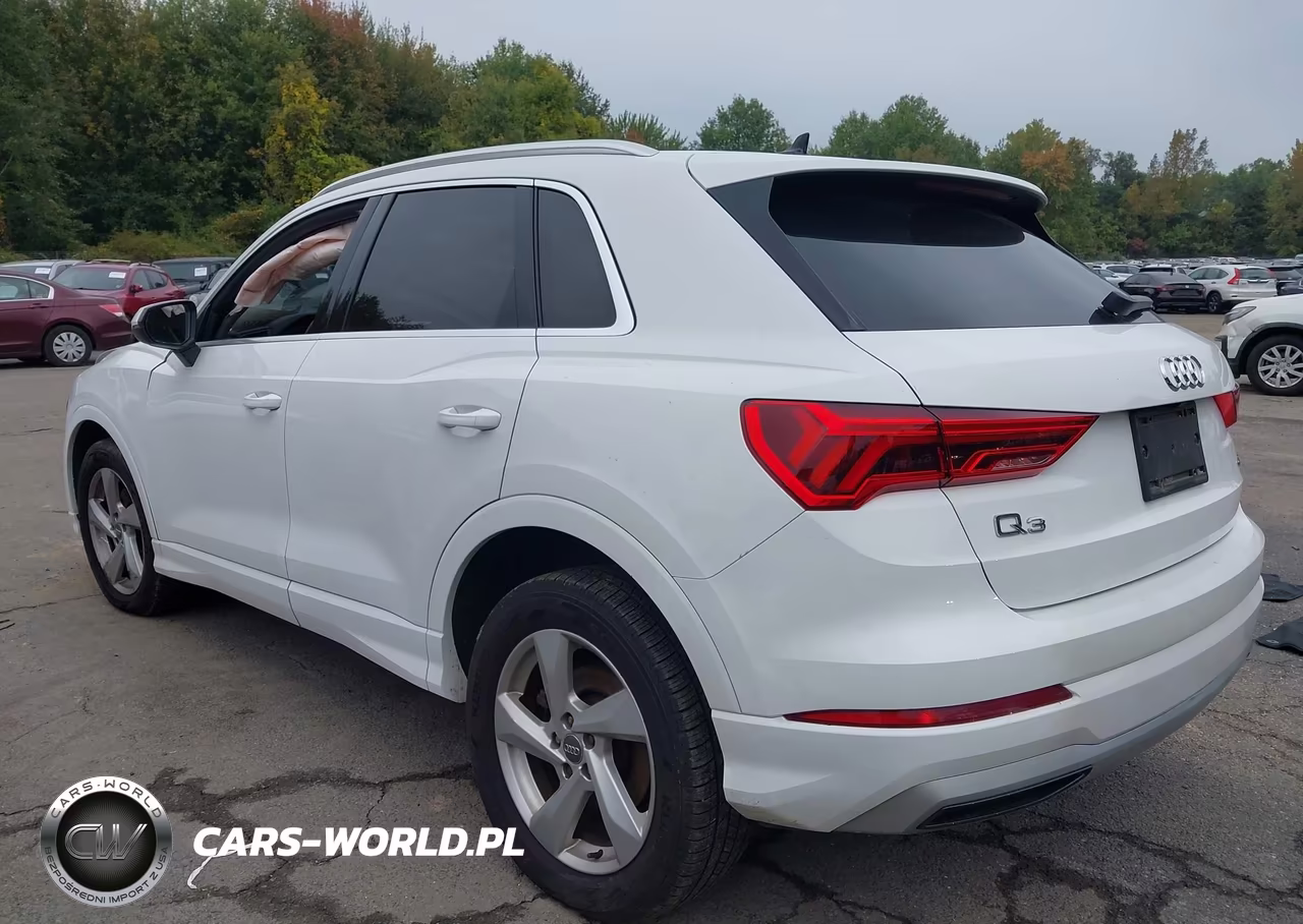 2020 Audi Q3 Premium 45 Tfsi Quattro Tiptronic VIN:WA1AECF39L1058433 - 3