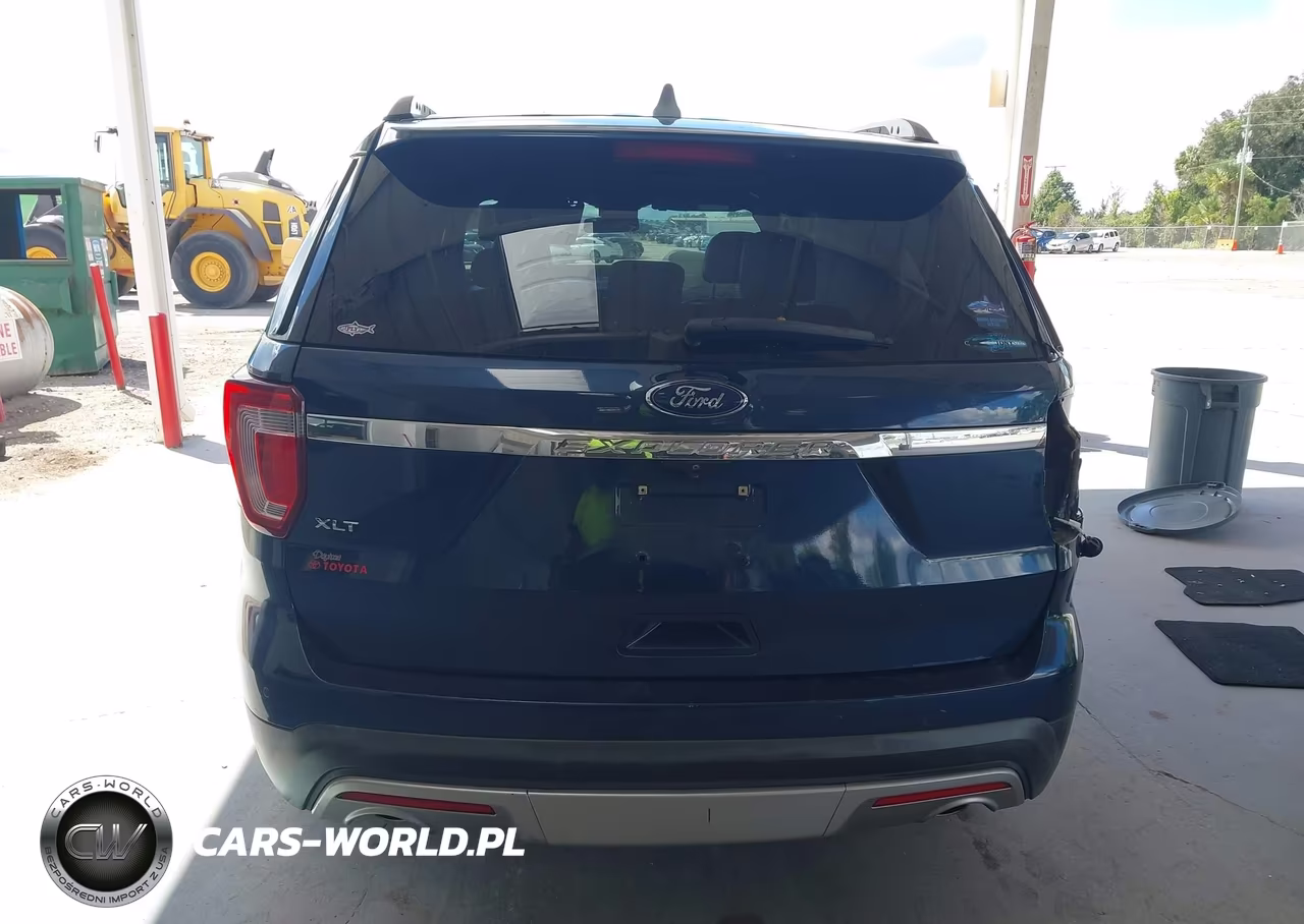 2017 Ford Explorer Xlt VIN:1FM5K7D87HGE40885 - 16
