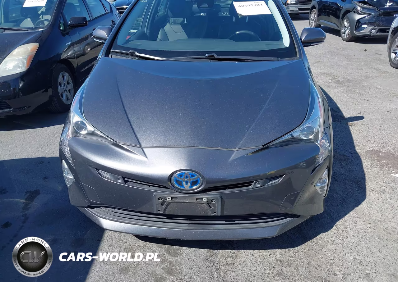2017 Toyota Prius Four Touring VIN:JTDKARFU0H3046832 - 12