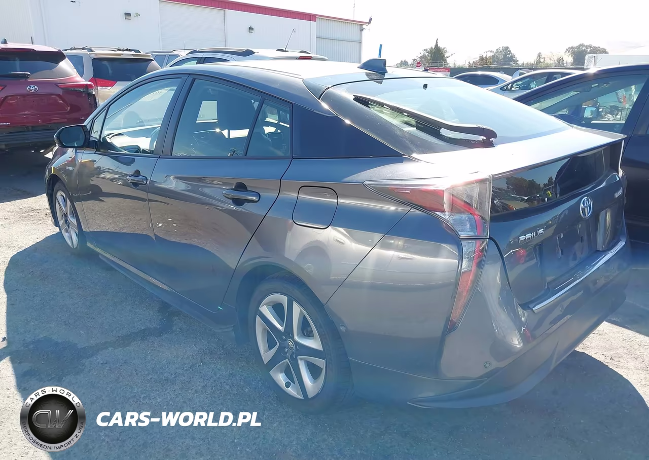 2017 Toyota Prius Four Touring VIN:JTDKARFU0H3046832 - 3