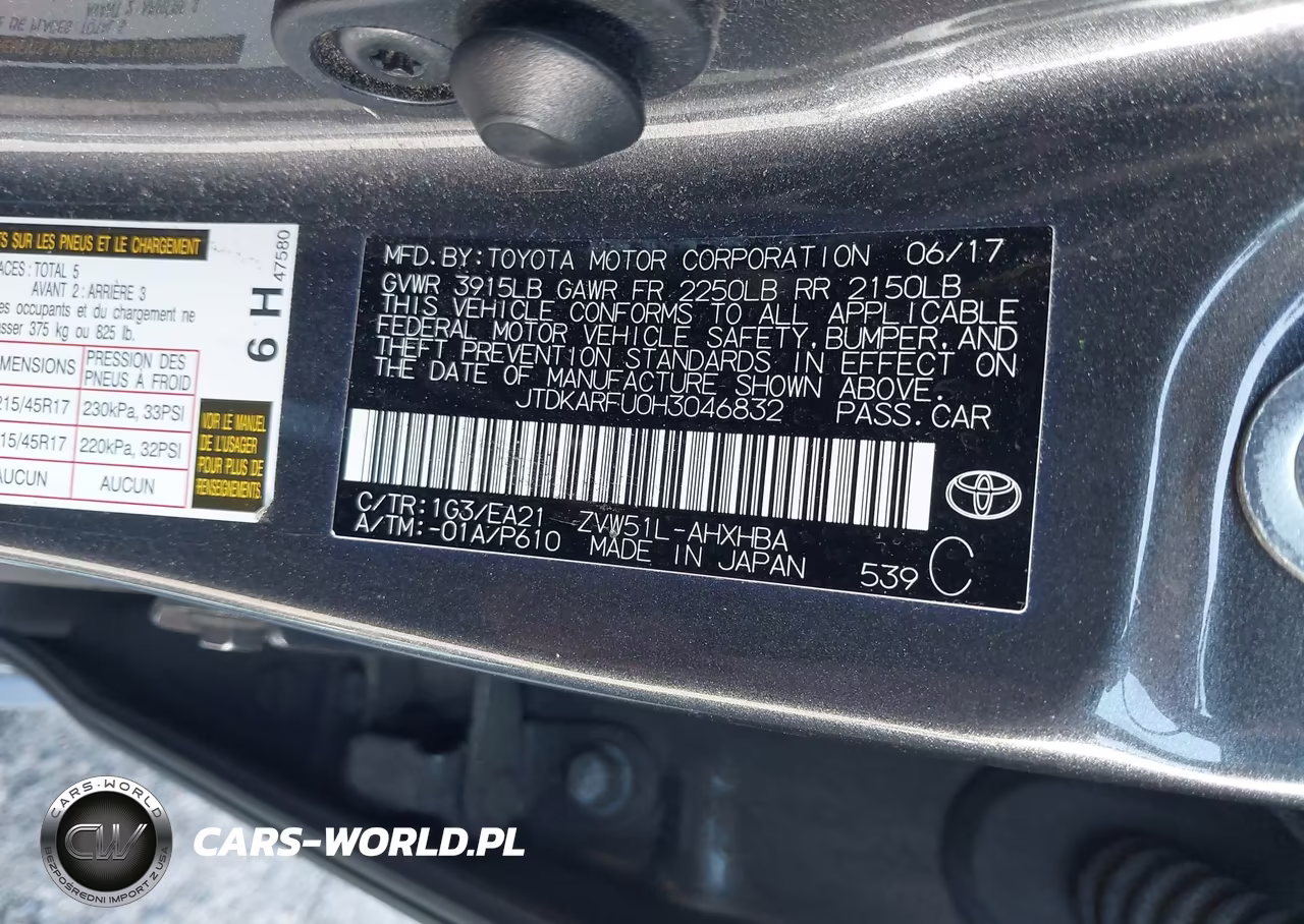 2017 Toyota Prius Four Touring VIN:JTDKARFU0H3046832 - 9