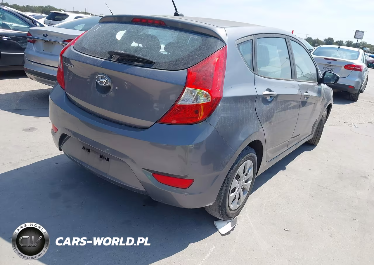2017 Hyundai Accent Se-Sport VIN:KMHCT5AE2HU325647 - 4