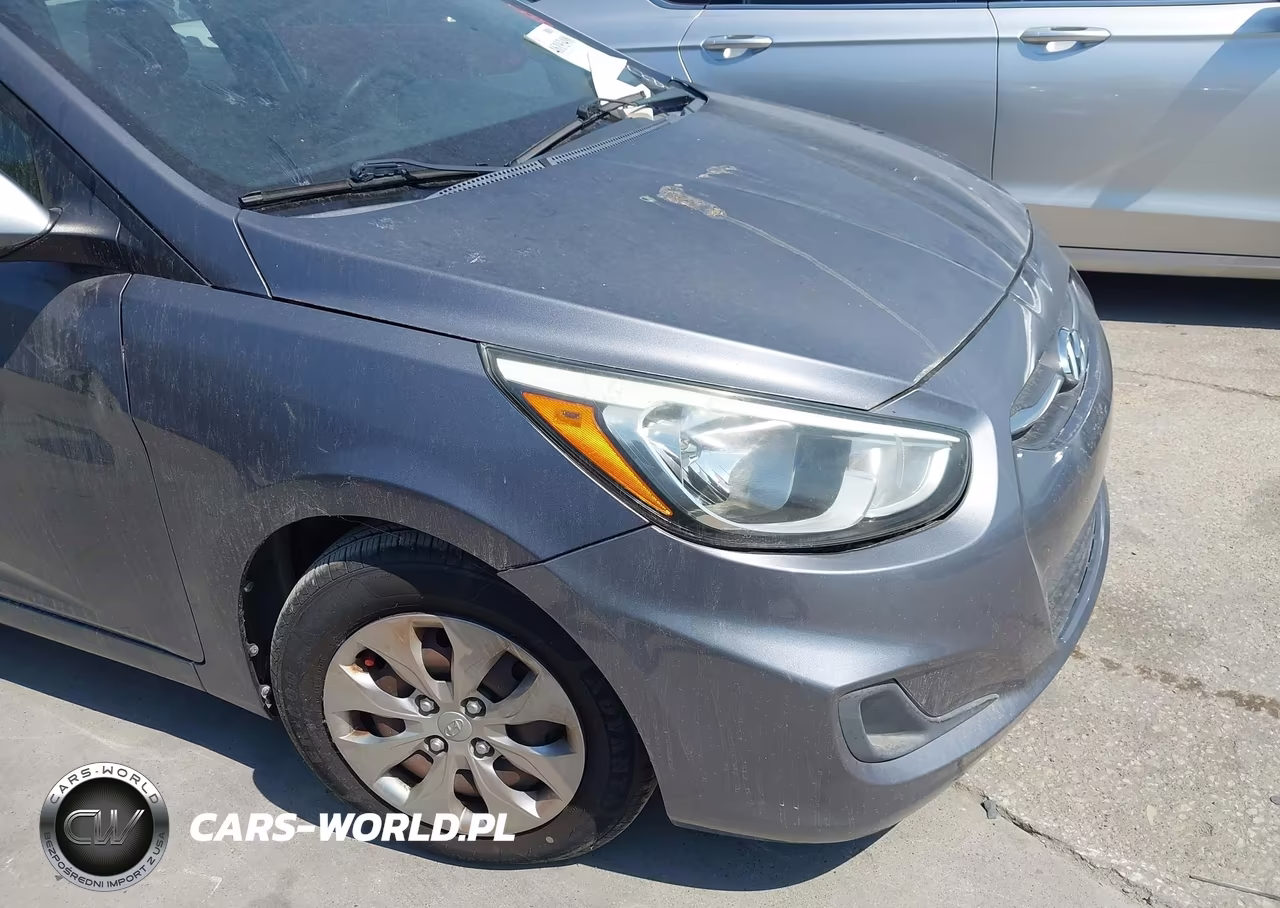 2017 Hyundai Accent Se-Sport VIN:KMHCT5AE2HU325647 - 6