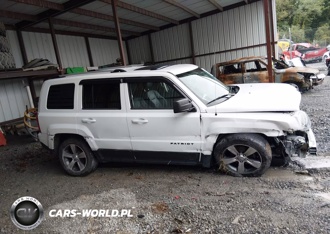 2016 Jeep Patriot High Altitude Edition VIN:1C4NJRFB1GD522588 - 13