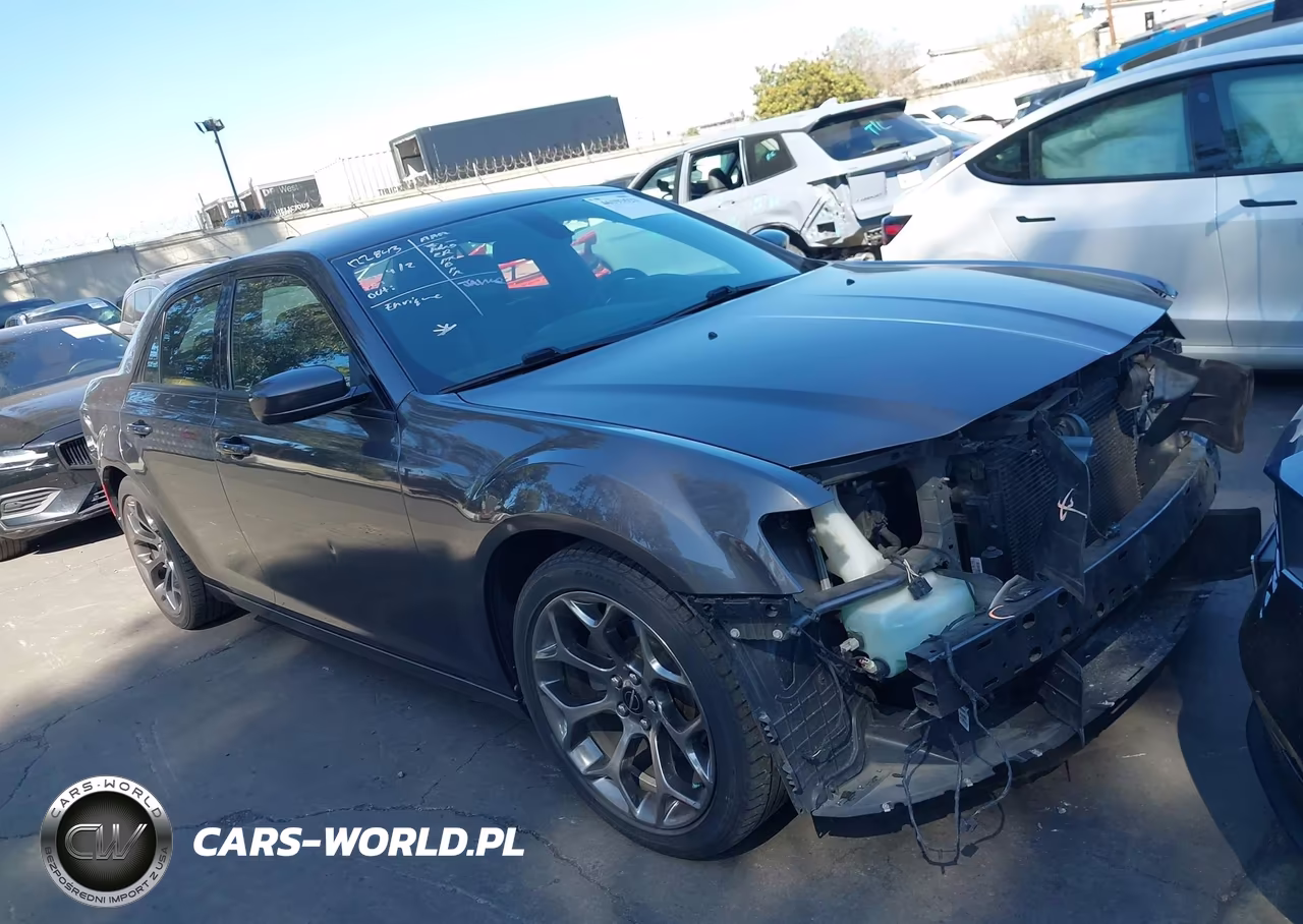 2016 Chrysler 300 300S VIN:2C3CCABG1GH304503 - 1