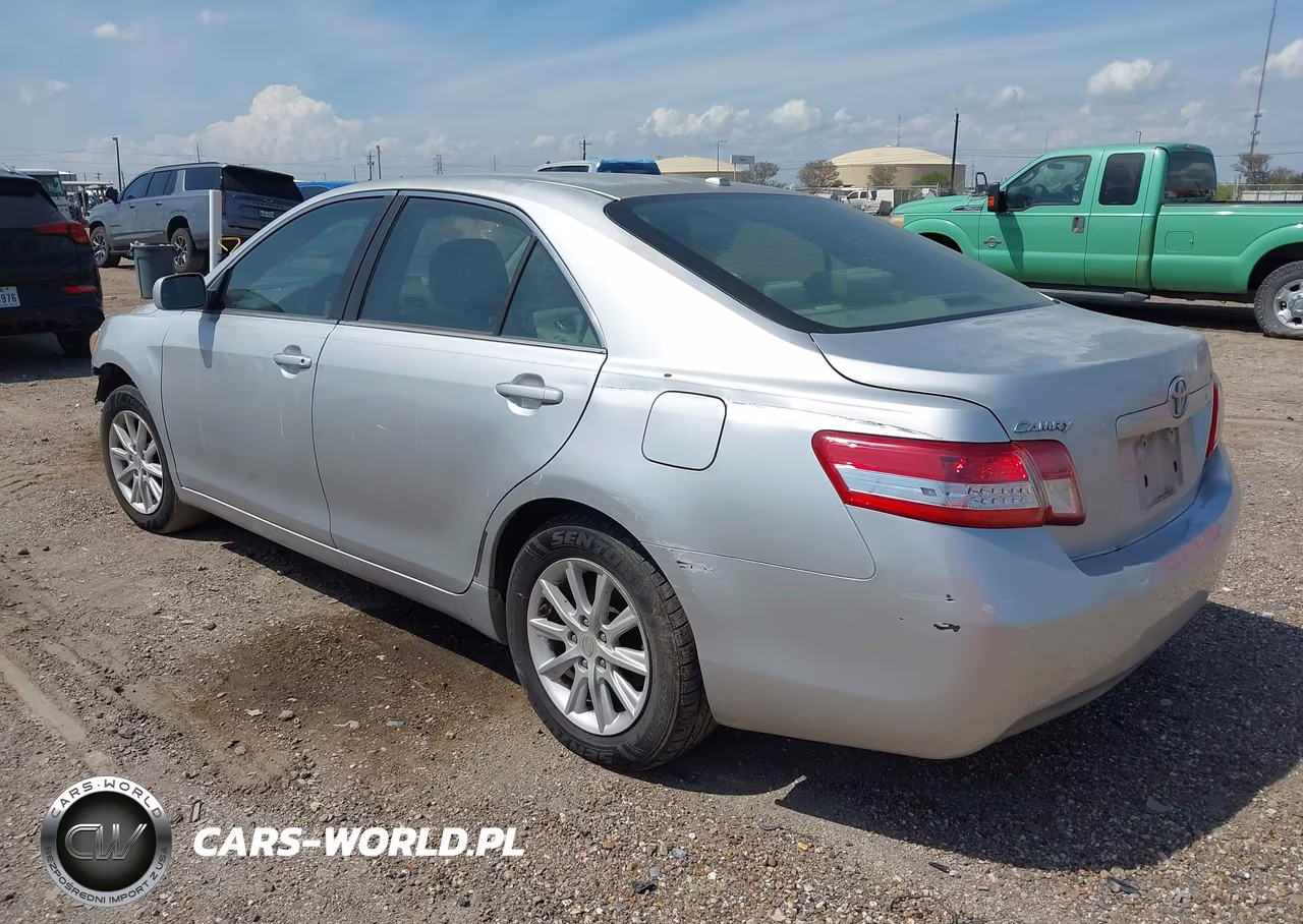 2011 Toyota Camry Le VIN:4T1BF3EK1BU177599 - 3