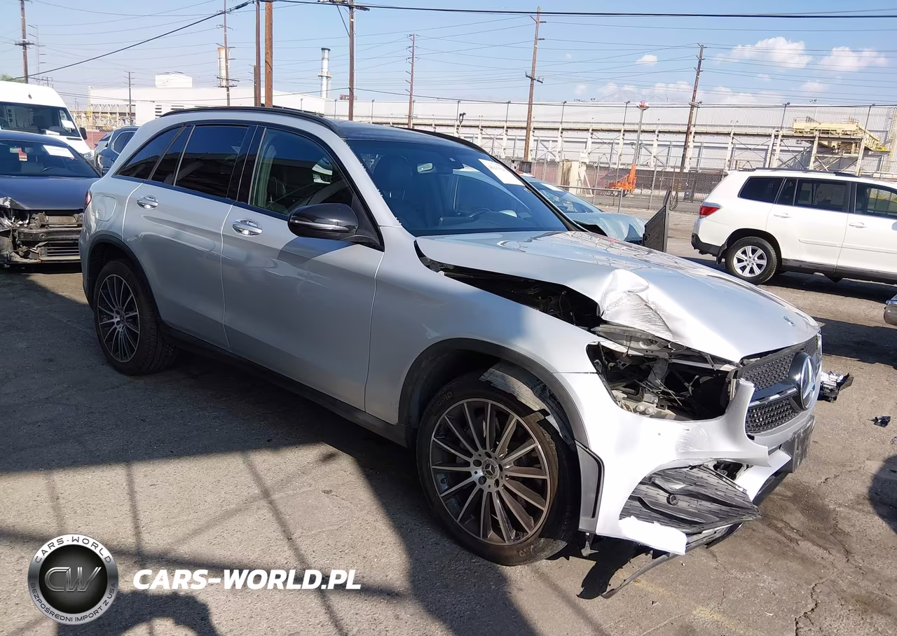 2020 Mercedes-Benz Glc 300