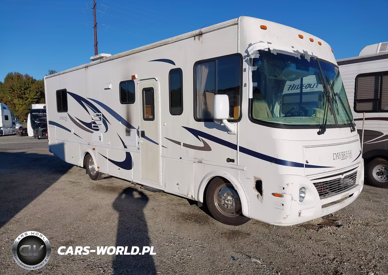 2004 Workhorse Custom Chassis Motorhome Chassis P3500