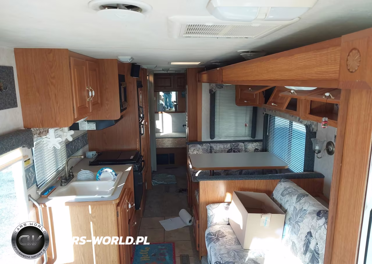 2004 Workhorse Custom Chassis Motorhome Chassis P3500 VIN:5B4LP57G443393522 - 8