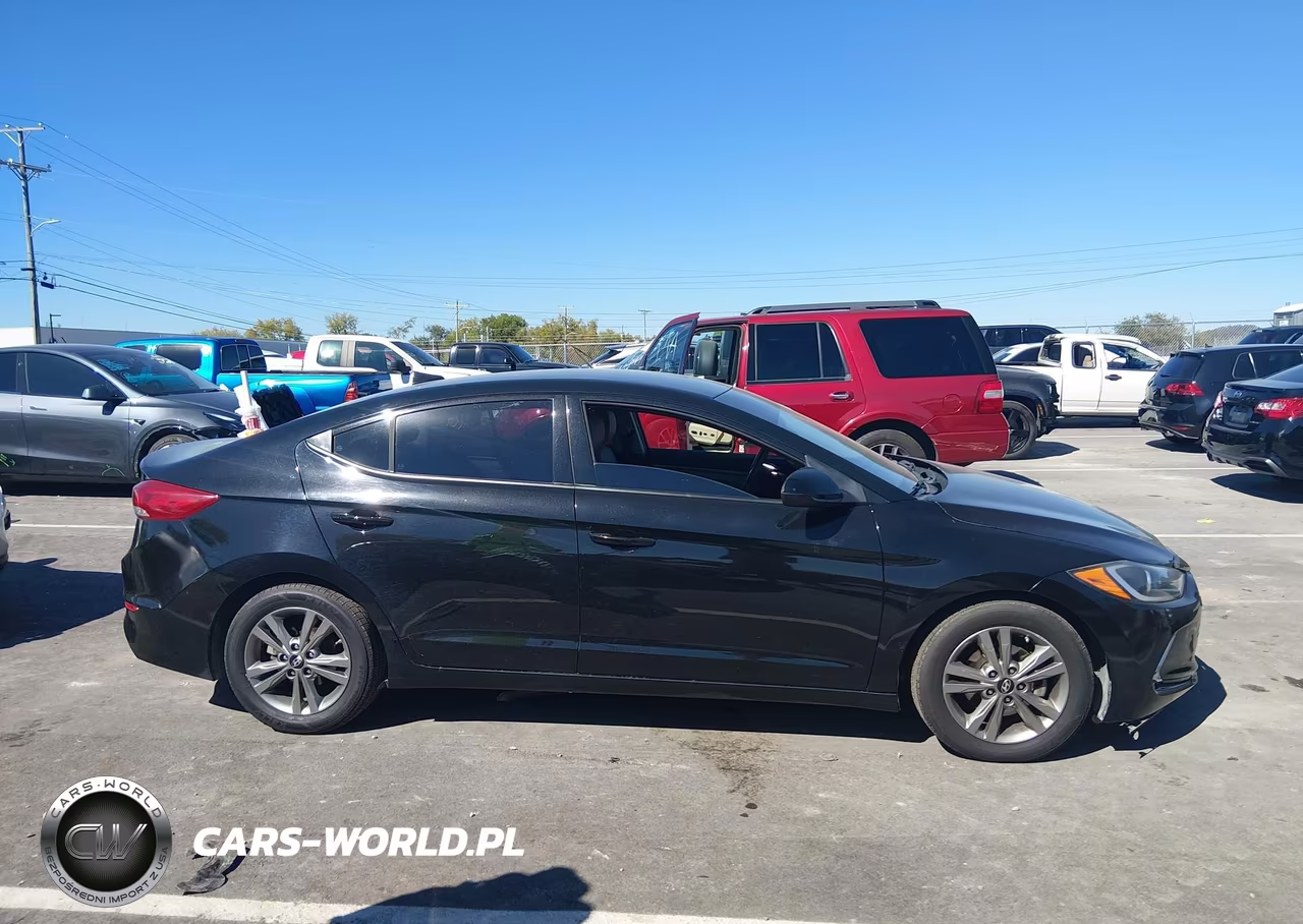 2018 Hyundai Elantra Sel VIN:5NPD84LF1JH313791 - 13