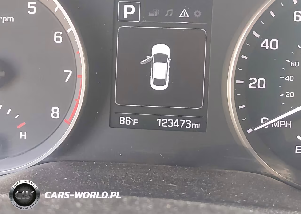 2018 Hyundai Elantra Sel VIN:5NPD84LF1JH313791 - 15