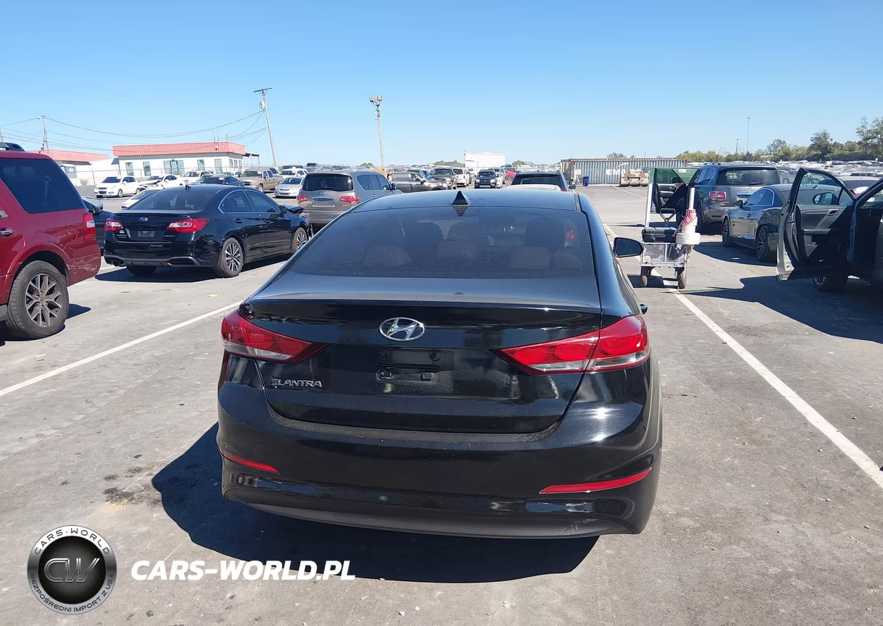 2018 Hyundai Elantra Sel VIN:5NPD84LF1JH313791 - 16