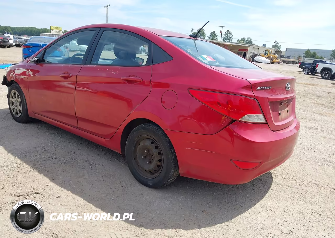 2015 Hyundai Accent Gls VIN:KMHCT4AE3FU865015 - 3