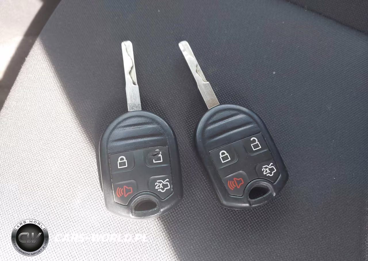 2018 Ford Fiesta Se VIN:3FADP4BJ2JM113608 - 11