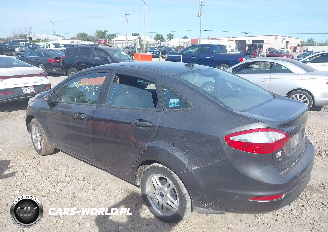 2018 Ford Fiesta Se VIN:3FADP4BJ2JM113608 - 3