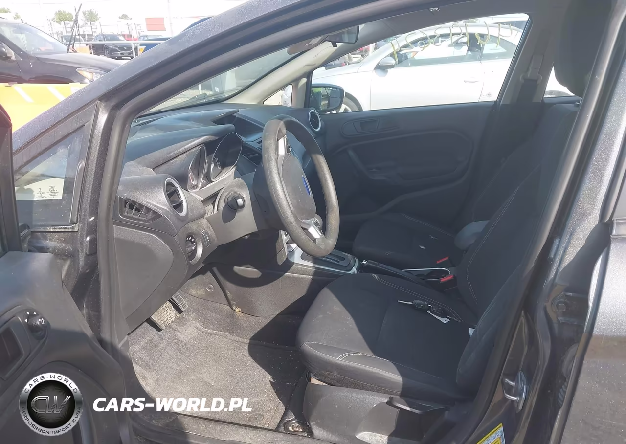 2018 Ford Fiesta Se VIN:3FADP4BJ2JM113608 - 5