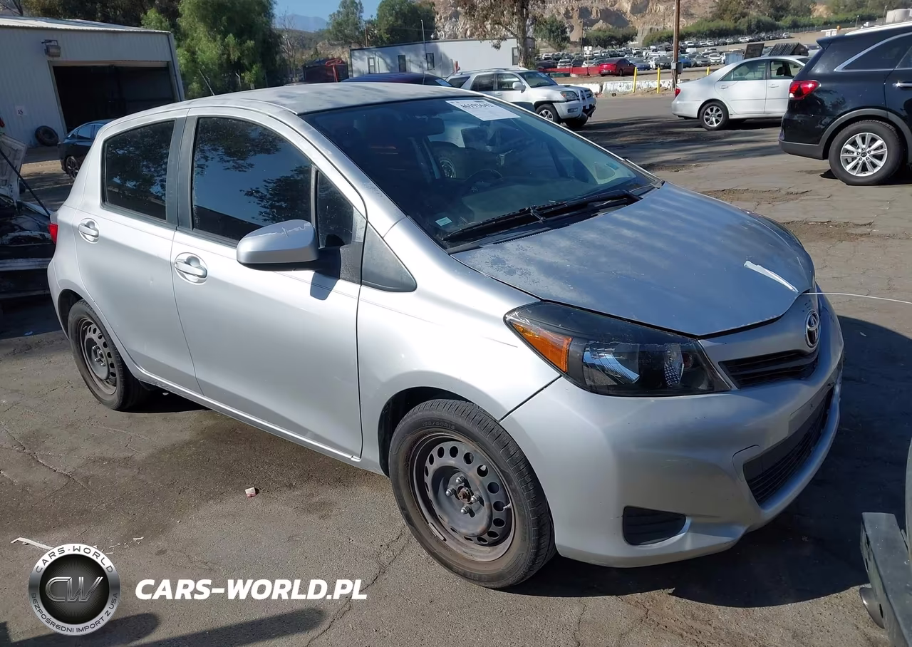 2013 Toyota Yaris L