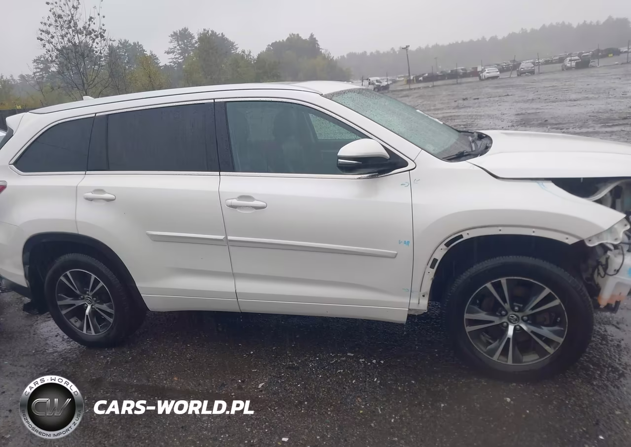 2016 Toyota Highlander Xle V6 VIN:5TDJKRFH5GS341028 - 14
