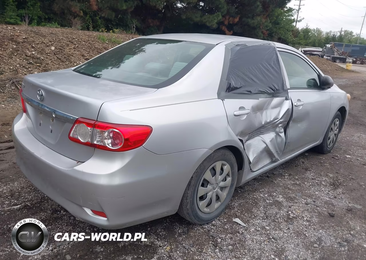 2011 Toyota Corolla VIN:JTDBU4EE3BJ098897 - 4