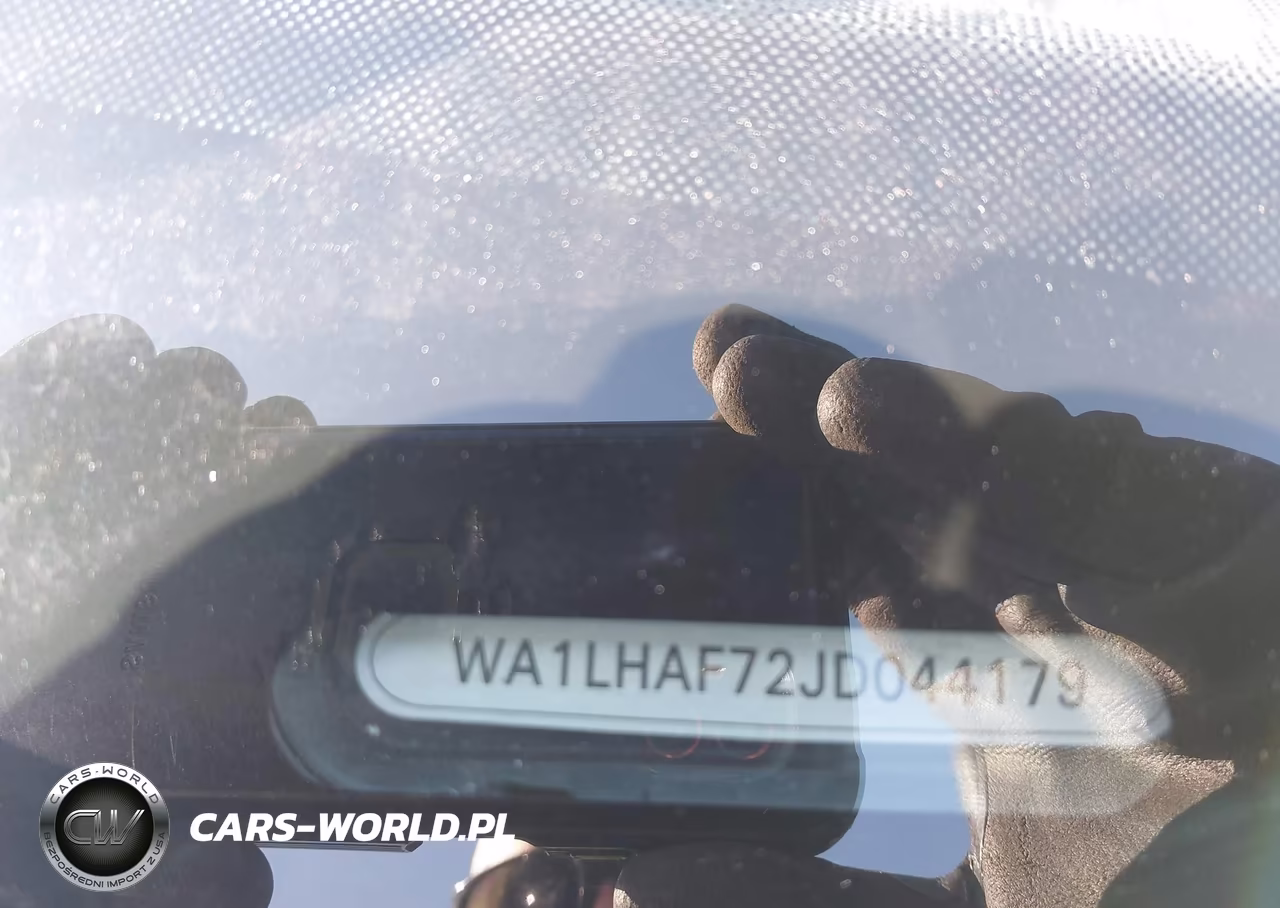 2018 Audi Q7 2.0T Premium VIN:WA1LHAF72JD044179 - 17