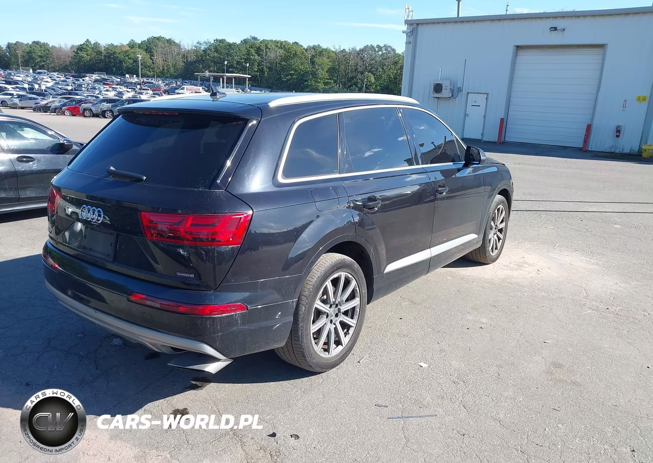 2018 Audi Q7 2.0T Premium VIN:WA1LHAF72JD044179 - 4