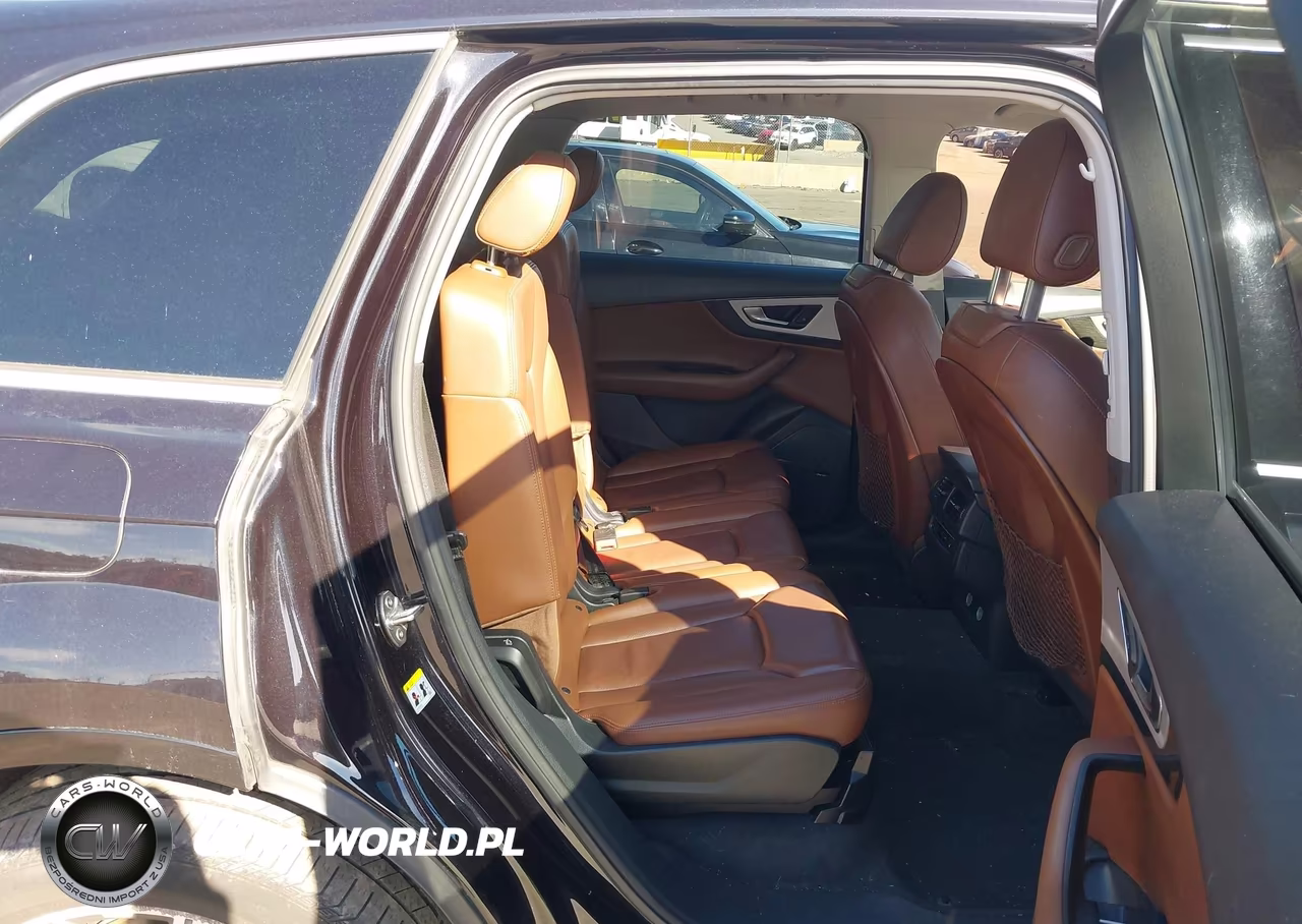 2018 Audi Q7 2.0T Premium VIN:WA1LHAF72JD044179 - 8