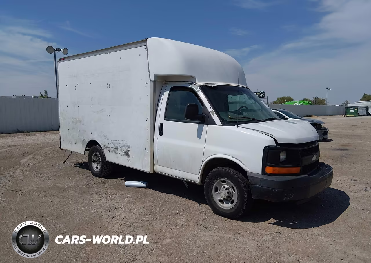 2008 Chevrolet Express Cutaway Work Van