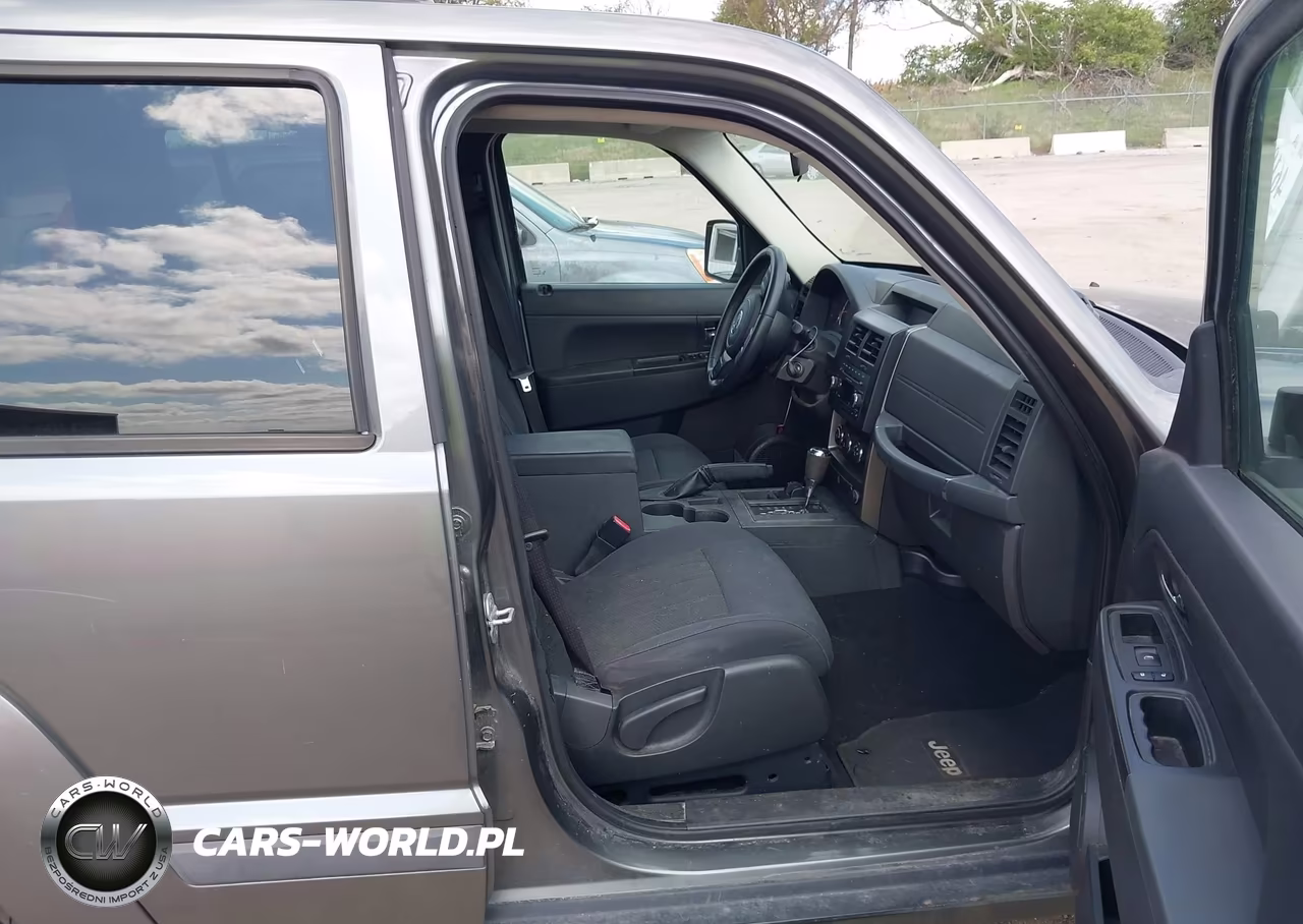 2012 Jeep Liberty Sport VIN:1C4PJMAK3CW126468 - 5