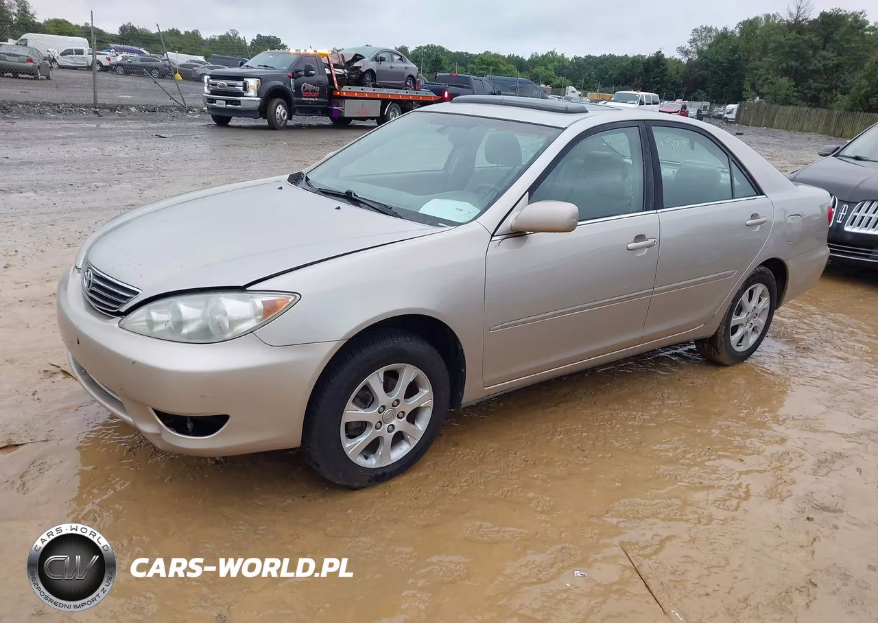 2005 Toyota Camry Xle VIN:4T1BE30K45U983418 - 2