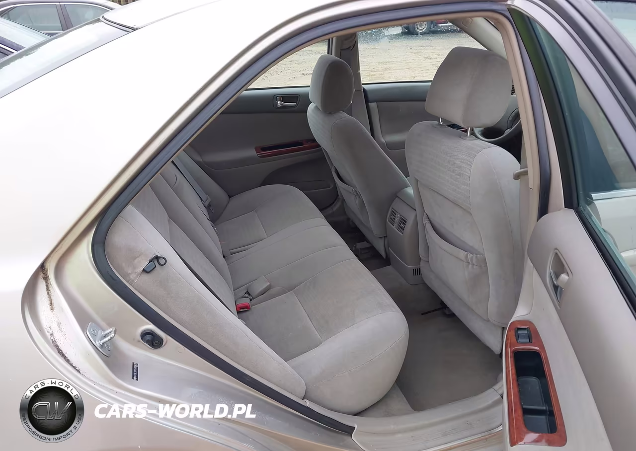 2005 Toyota Camry Xle VIN:4T1BE30K45U983418 - 8