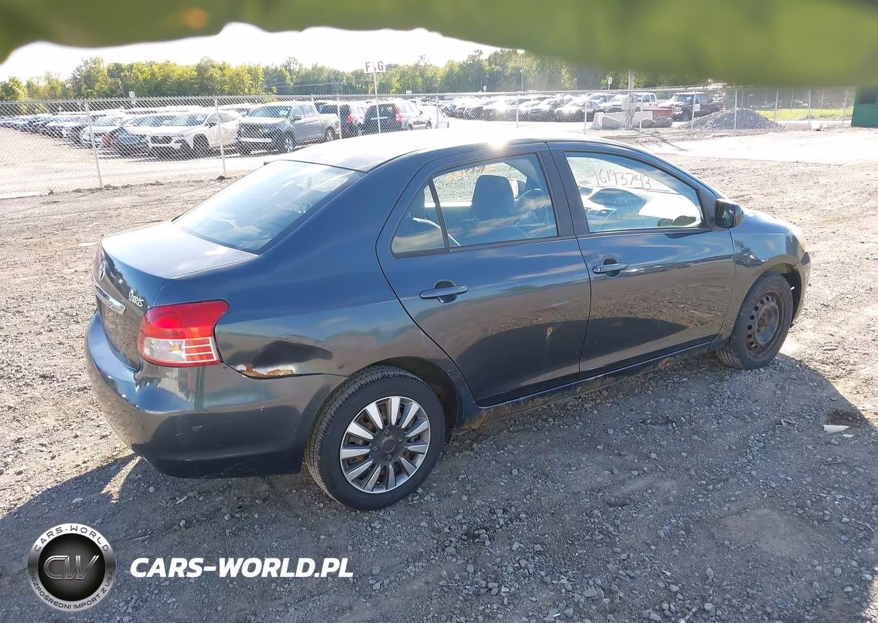 2008 Toyota Yaris VIN:JTDBT923X81277000 - 4