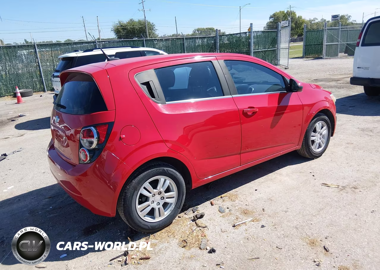 2013 Chevrolet Sonic Lt Auto VIN:1G1JC6SHXD4109896 - 4