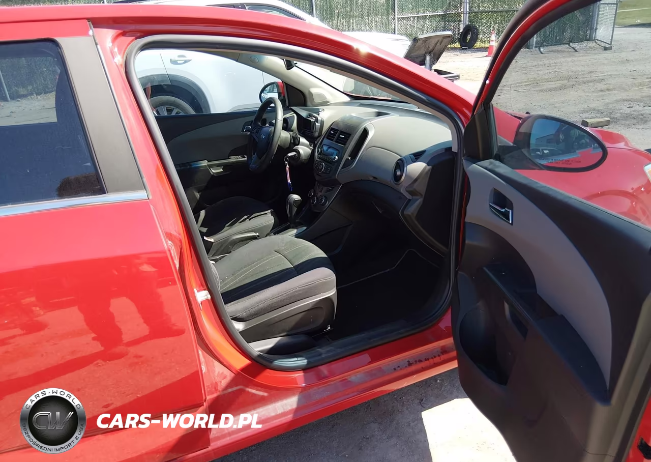 2013 Chevrolet Sonic Lt Auto VIN:1G1JC6SHXD4109896 - 5