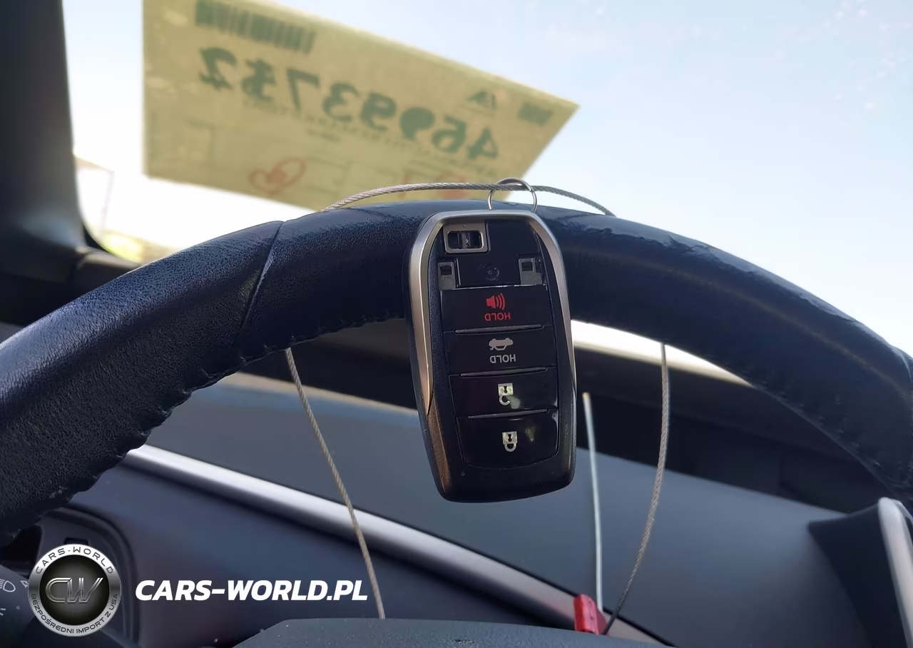 2018 Toyota Mirai VIN:JTDBVRBD0JA005452 - 11
