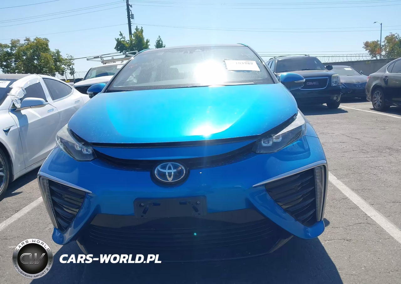2018 Toyota Mirai VIN:JTDBVRBD0JA005452 - 12