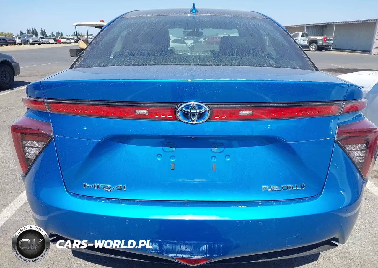 2018 Toyota Mirai VIN:JTDBVRBD0JA005452 - 6