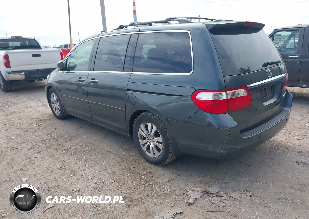 2005 Honda Odyssey Touring VIN:5FNRL38895B078828 - 3