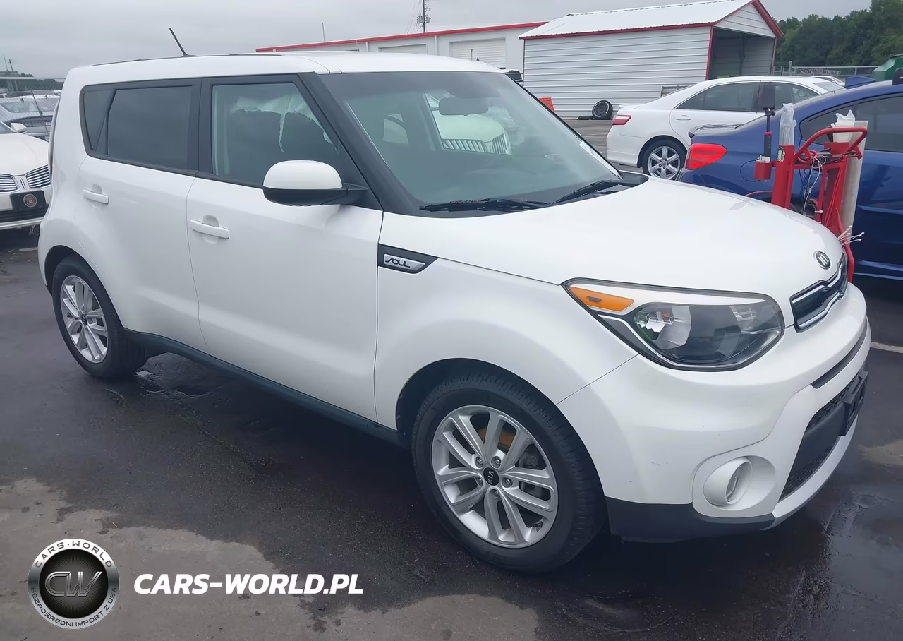 2018 Kia Alma +