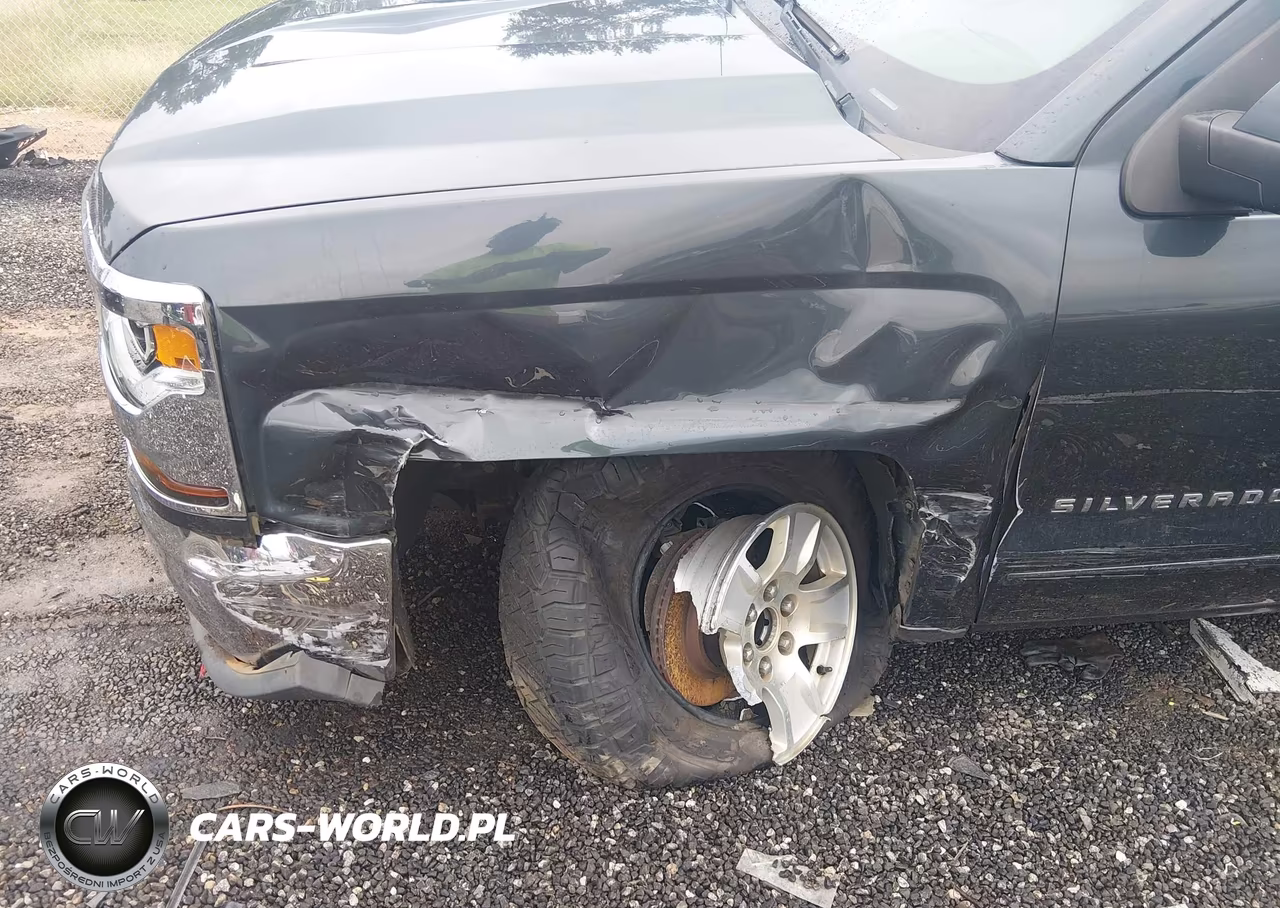 2018 Chevrolet Silverado 1500 1Lt VIN:1GCVKREC0JZ195103 - 6
