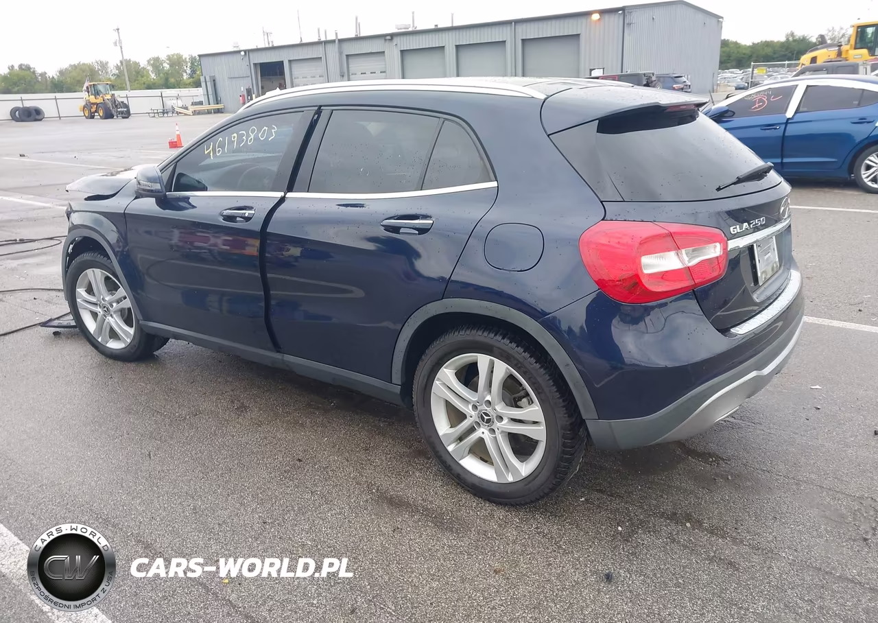 2018 Mercedes-Benz Gla 250 4Matic VIN:WDCTG4GB0JJ471868 - 3